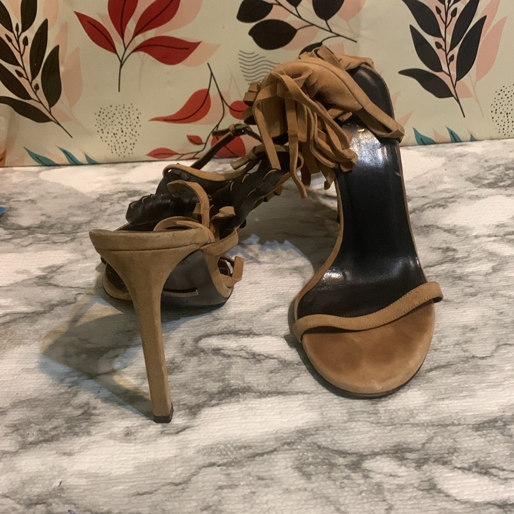 Gucci Gladiator heels - Picture 4 of 7